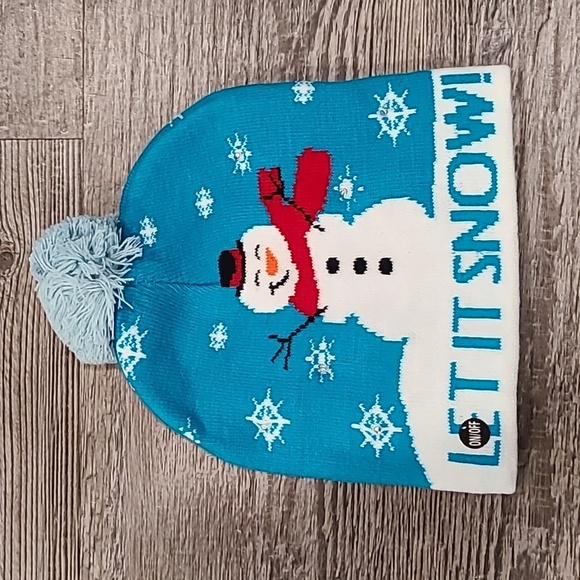 Let Ir Snow Light Up Winter Hat - Picture 3 of 3